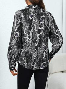 SHEIN Clasi Women's Casual Fashion Snake Skin Print Button Down Long Sleeve Shirt Fall Cloth For Women