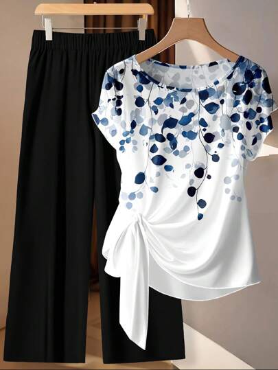 SHEIN Clasi Plus Size 2 Pieces Set With Elegant Blue & White Vacation Print
