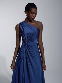 Elitara Women's Romantic And Elegant Stretch Knit One Shoulder Twisted Loose A-Line Bridesmaid Dress - Royal Blue - View 2