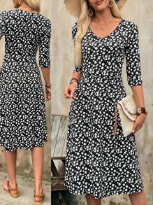 EMERY ROSE Plus Size Women's Floral V-Neck 3/4 Sleeve Casual Summer Dress Fall Clothes Fall Dresses For Women Fall Outfits Women Autumn Clothes Fall Outfits Autumn Winter Clothes For Women Winter Teacher Outfits For Women Oing Out Tops Women Business Casual Woman Usiness Casual Outfits Women Usiness Casual Outfits Women Country Country Outfits Women Old Money Basic Teacher Outfits For Women Oing Out Tops Women Back To School Fall Women Clothes