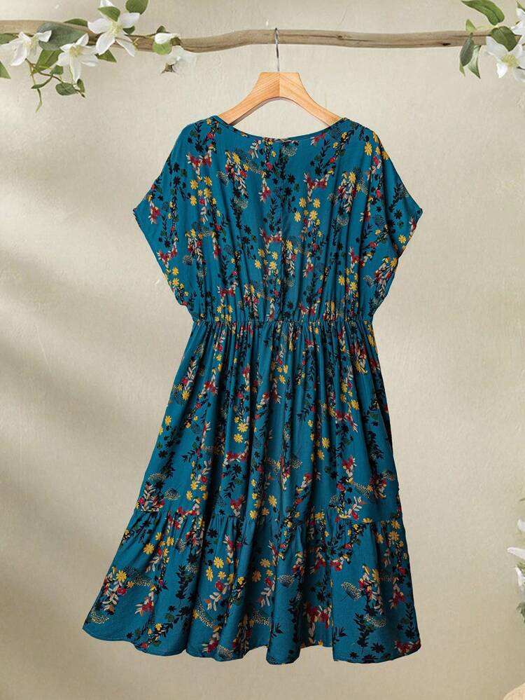 Raglan Sleeves Country Retro Holiday Small Floral Round Neck Split Baby Doll Plus Size Dress Suitable For Spring And Summer Pasture Grassland Plus Size Boho Dress Flowy Dress Gifts For Mother Vacay Vibes Springbreak Casual Wear SS Bohemia Loose Fit Tunic
