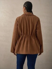 SHEIN Tall CURVE 加大翻盖口袋抽绳腰部夹克，Barnfit，Barn 女士灯芯绒夹克棕色灯芯绒夹克加大码女士灯芯绒夹克加大码灯芯绒夹克高个子女士夹克秋冬 - 棕色 - 查看 2