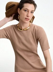 Aalyst 夏季法式优雅优雅圆领短袖罗纹针织修身腰A字连衣裙 - 駝色 - 查看 2