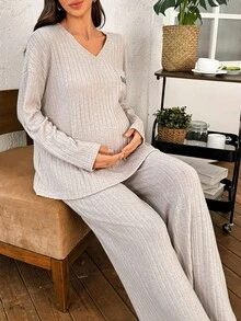 Moonlight&Mama Women's Casual Pocket Letter Embroidery V-Neck Long Sleeve Top & Pants Maternity Loungewear Set, Fall & Winter Clothes, Cozy Outfits - Apricot - View 3