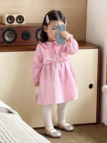 SHEIN 女婴甜美可爱粉色格子二合一长袖连衣裙，撞色白色蝴蝶结装饰 - 粉色 - 查看 3