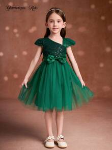 Glamorique Kids Vestido de Navidad para niños, vestido de fiesta, vestido de Santa, vestido de Año Nuevo, vestido de bola de Navidad para niños, vestido de princesa con tirantes asimétricos de niña, vestido de satén verde con brillo, vestido de malla verde con volumen, vestido con lazo, vestido de otoño, vestido para salida, vestido de cumpleaños de niños, vestido de Navidad, vestido de actuación, vestido de cuatro estaciones para Oriente Medio - Verde - Ver 1