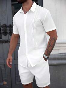 Manfinity CasualCool Men's Summer Solid Color Contrast Lace Single-Breasted Casual Shirt