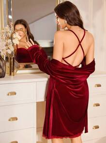 LuxeNights 天鹅绒撞色蕾丝边性感露背系带睡裙及腰带睡袍套装，闺房装扮，秋冬舒适优雅细节 - 酒紅色 - 查看 2