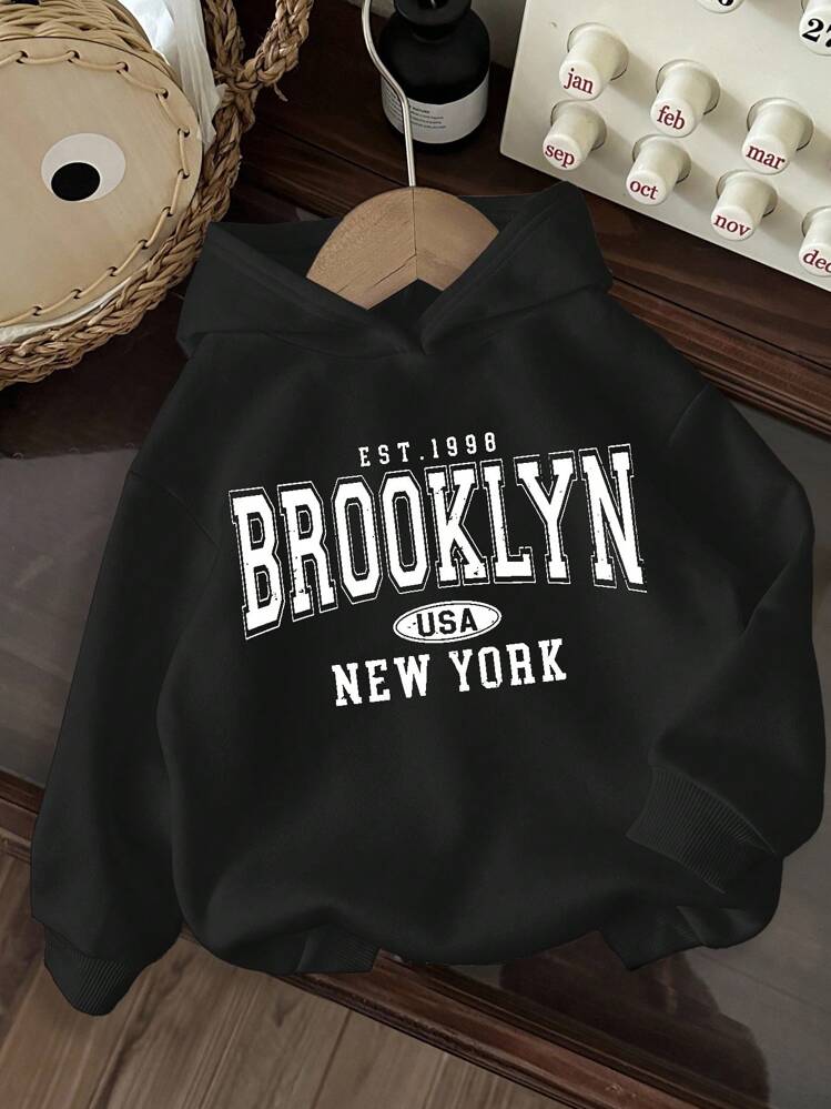 SHEIN ModeFlare Wear 纽约布鲁克林印花连帽衫，适合少女，休闲宽松厚款运动衫，适合秋冬季 - 黑色 - 查看 2