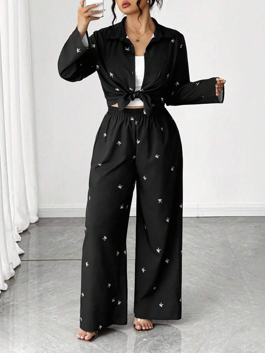 SHEIN PETITE CURVE 大码花卉印花长袖上衣和裤子两件套，休闲 - 黑色 - 查看 1