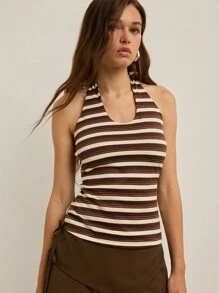 Nöista 棕色和白色条纹露背上衣，非常适合办公室分层穿着、哥特式或另类造型，也是秋冬季万圣节派对或圣诞节的时尚风格。 - 棕色 - 查看 6