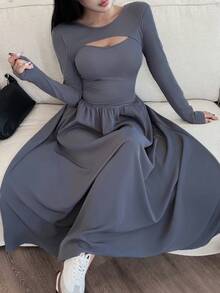 Feyla 优雅镂空法式修身长袖连衣裙 - 灰色 - 查看 4