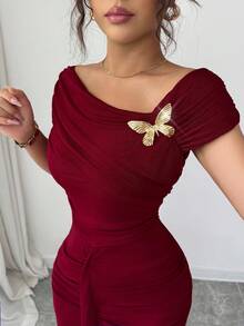 Modelyn Oblique Shoulder Metal Buckle Decor Pleated Fitted Elegant Dress For Women - Burgundy - View 6