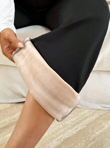SHEIN 秋装，秋季服装，孕妇装 秋季服装 孕妇装 纯色可调节腰部喇叭裤（带保暖内衬） 孕妇喇叭裤 喇叭紧身裤 孕妇裤 黑色喇叭裤 孕妇裤 - 黑色 - 查看 4