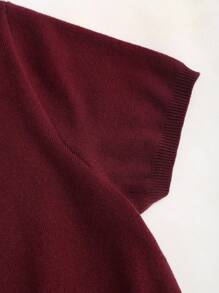 Sweetra 全新酒红色金属纽扣V领收腰都市时尚休闲针织短袖开衫 - 酒紅色 - 查看 5