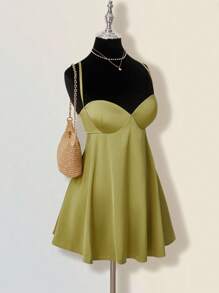 SHEIN ICON 纯色简约性感交叉露背A字迷你连衣裙 - 綠色 - 查看 7