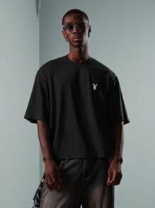 PLAYBOY X SUMWON 常规款兔子标志印花超大 T 恤，后背设计，个性街头风休闲嘻哈时尚图案 T 恤