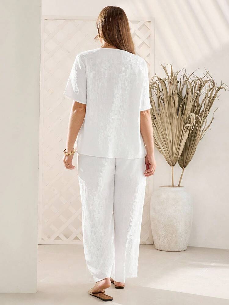 White 2 Pieces Set Women Plus Size Summer Casual Simple Style Solid Color Short Sleeves Round Neck Shirt And Pants Set, Summer Outfits For Women, Vacation Outfits Woman, Casual Everyday Wear,Spring
