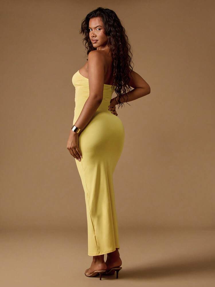 MISSGUIDED Bandeau Maxi Dress With Metal Ring Cut Outs