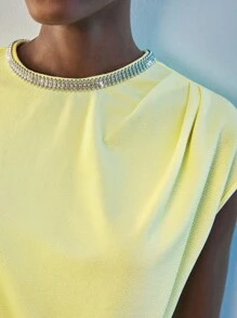 Maija Vestido mini de mujer de unicolor, minimalista, de uso diario, con cuello redondo y manga corta - Amarillo - Ver 4