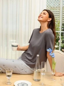 SHEIN Regular Length Cute Women Pant Set With Textured Details And Comfortable Fit Women Pajama Set Women Lounge Wear Sets Pj Set For Woman Pajama Sets For Women Sleepwear Set Women