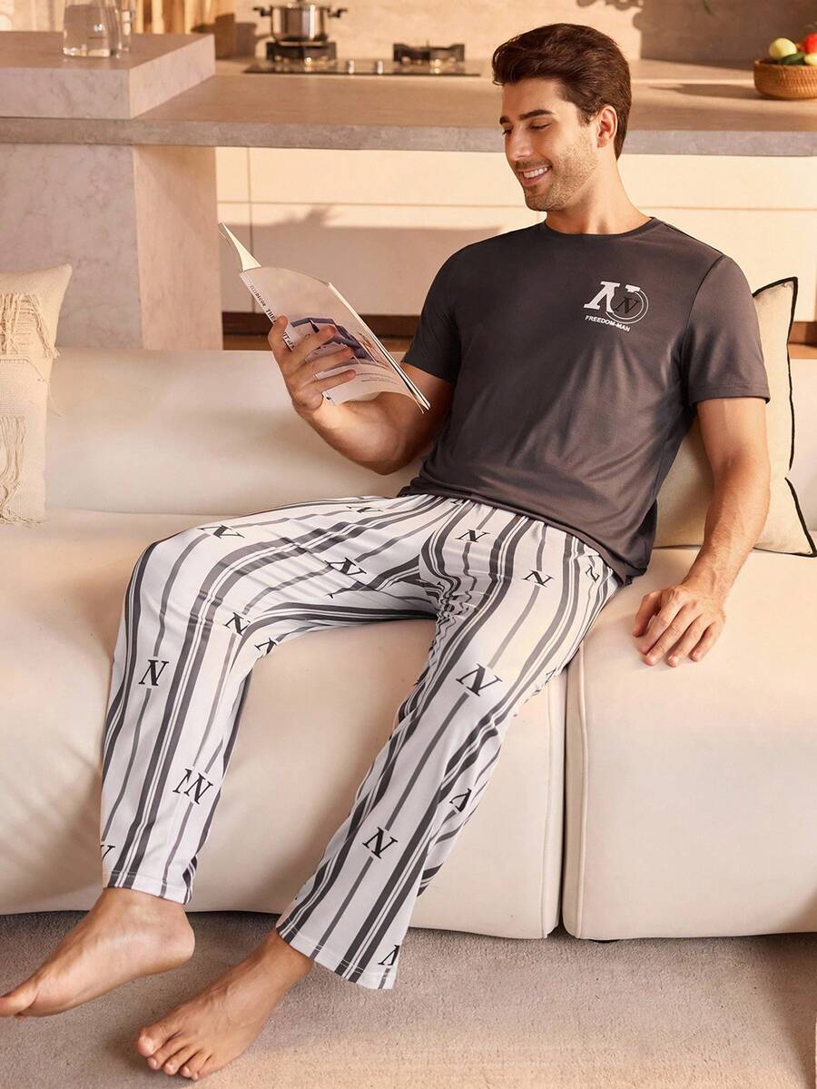 Manfinity Underwear&Sleepwear Basics 2PCS Men's Round Neck Short Sleeve Casual Top And Striped Pants Pajama Set For Men Loungewear PJs Sleepwear - Dark Grey - View 1