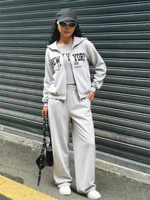 Sparklyn 3 件套青少年女孩印花拉链连帽衫夹克和极简主义图案 T 恤和阔腿裤套装，娇小女士休闲运动衫套装，适合外出、度假、街头、返校、校园穿着 - 淺灰色 - 查看 2