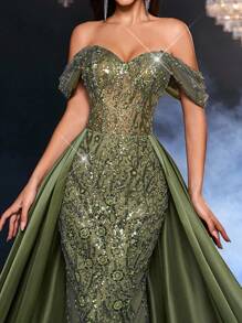 Glamrae Elegant Luxurious Beaded & Sequin Floral Patchwork Satin Mermaid Maxi Skirt With Detachable Overskirt & Train, Suitable For Wedding, Party, Vacation, Prom, Evening Gown (Heavy Embellished) - Green - View 5