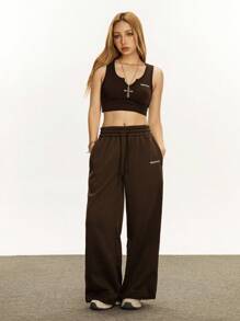 Rina Fox 2 件套休闲时尚图案印花短背心和运动裤套装 - 咖啡棕 - 查看 3