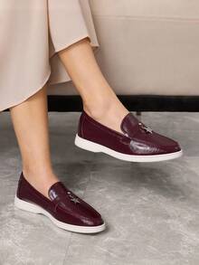 Sleekvia Sapatos femininos de bico fino com decoração em estrela de metal e salto baixo - Borgonha - Ver 2