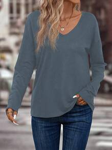 Ellegaria. Áo thun hở vai cổ chữ V tay dài cổ chữ V dành cho nữ Áo thun dài tay cơ bản - Màu xanh bụi bặm - Xem 3