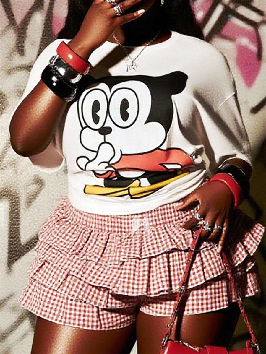 Slaydiva Betty Boop x SHEIN 大码秋冬新品，女士秋冬服装，日常休闲街头风，白色宽松圆领短袖贝蒂卡通印花T恤 - 白色 - 查看 1