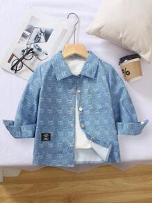 Genkimix Kids Áo khoác dài tay Jacquard phối họa tiết hình học mới về dành cho bé trai, với điểm nhấn là các mảng phối trang trí thú vị và chất liệu vải họa tiết hình học tạo nên sự đa dạng về chất liệu và độ bền, mềm mại và thoáng khí, kiểu dáng rộng rãi thoải mái, phù hợp cho các hoạt động vui chơi hàng ngày ở công viên, lớp học thể thao và nhiều dịp thời trang khác cho mùa thu/đông. - Màu xanh lam - Xem 3