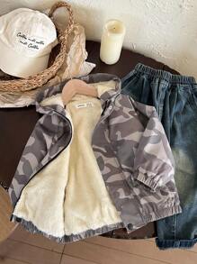 SHEIN 男童迷彩加厚保暖连帽拉链工装外套，休闲舒适，功能多样，适合秋冬季穿着。 - 綠色 - 查看 5