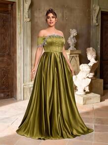 Aureia Gaun Malam Formal Elegan Musim Semi Warna Hijau Zaitun Ukuran Besar, Gaun Pesta Pernikahan Model A-Line Berlipit dengan Desain Rumbai Rantai Berlian Satu Bahu - Dark Green - View 2