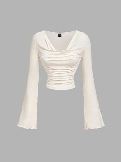 SHEIN MOD Camiseta de mujer de cuello de barco casual y versátil con mangas acampanadas en color albaricoque, para otoño e invierno, vuelta al colegio, concierto de country, homecoming, casual de negocios, funciona para mujeres, boho, profesora, top fruncido, top de manga larga, top de cuello de pañuelo, tops de otoño