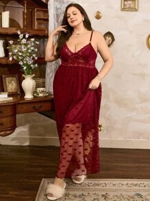 SHEIN 加大码勃艮第红色蕾丝性感细肩带长睡袍