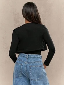 MISSGUIDED 女士短款纽扣开衫和露肩抹胸两件套分层长袖周末时尚晚装秋季服装 - 黑色 - 查看 2