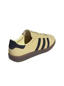 Adidas Gazelle Women's Sneakers Powder Yellow / Core Black JI2659