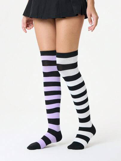 Grunge Punk زوج من جوارب فوق الركبة بنمط بط المندرين الأنيق والبسيط، بتصميم خطوط بنفسجي أبيض وأسود على طراز الكلية Y2K، جوارب شفافة رفيعة مرنة للغاية