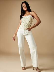 MISSGUIDED Top de tirantes con cuello cuadrado, volantes y estampado floral. Top de verano sin mangas con ajuste de tirantes, ideal para eventos, fiestas, bodas y reuniones