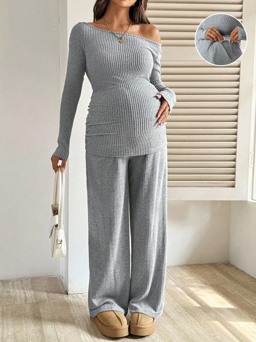 SHEIN 2件組孕婦套裝 灰色休閒款 秋冬常服 素色不對稱領長袖羅紋T恤 可調節腰寬腿褲 拍照穿搭 - 灰色 - 查看 1