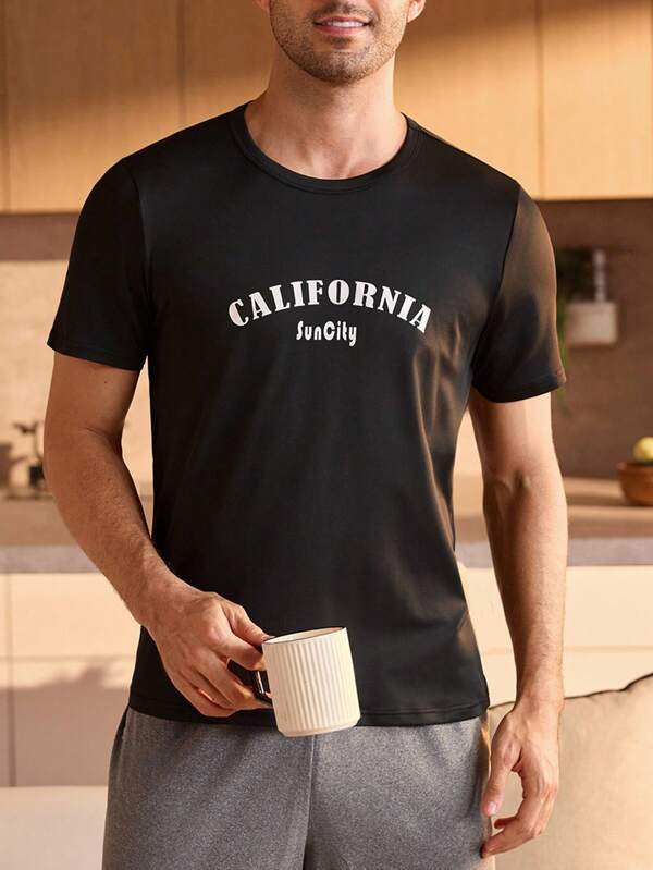 Manfinity Underwear&Sleepwear Basics 2 Pieces Plus Size Men's Letter Print Black Pajama Set Top