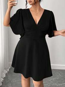SHEIN Elenzya Plus Size Elegant Solid Color Waist Cinched Dress, Summer