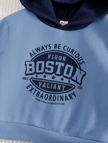 Cozy Pixies Felpa con cappuccio per neonato maschio con motivo a lettere e colore a contrasto