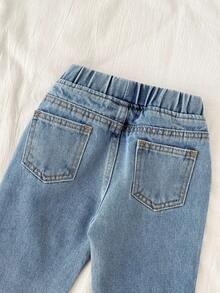 SHEIN Baby Mädchen süßes Kirschenmuster blaue Jeans in Loose Fit, modisch für Winter und Herbst Urlaub - Helle Waschung - Übersicht 3