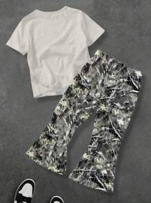 SHEIN Áo thun cổ tròn tay ngắn in họa tiết nhân vật hoạt hình cổ điển phong cách thường ngày cho bé trai, quần ống loe in họa tiết sọc cành cây héo cổ điển, bộ 2 món, phù hợp cho mùa hè, phong cách đường phố, trở lại trường học - Nhiều màu - Xem 2