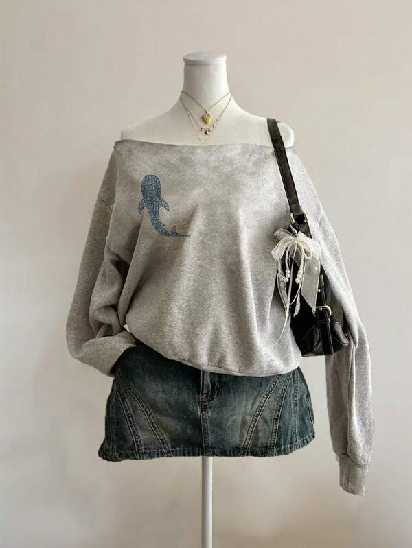Attitoon Casual Vacation Style Blue Whale Graphic Loose Fit Off-Shoulder Long Sleeve Sweatshirt For Women, Suitable For Autumn/Winter