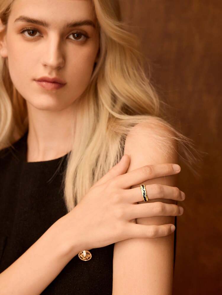18K GOLD PLATED CASUAL STYLE SINGLE RING FOR WOMEN
