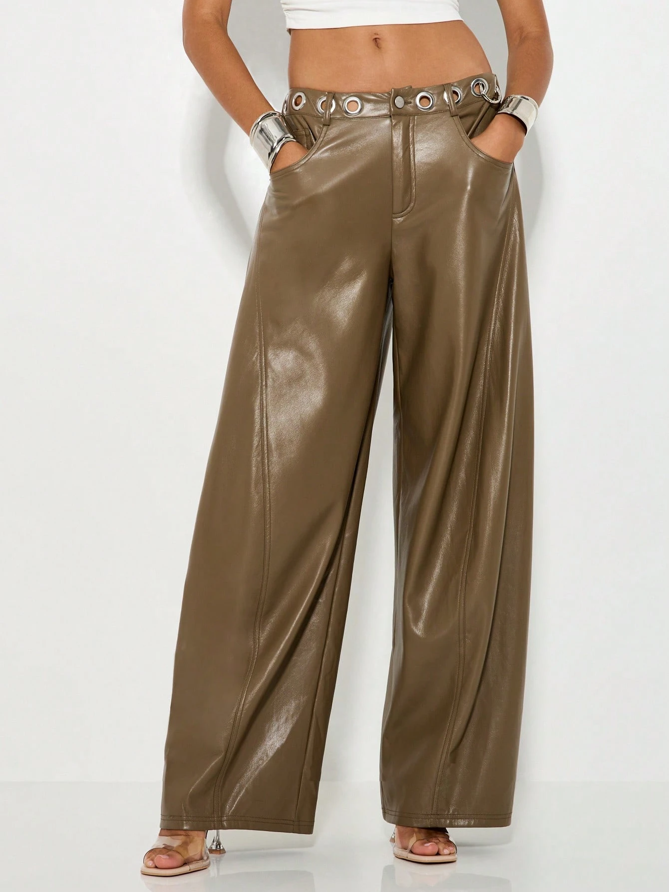KIZN Pantalon large en similicuir avec ceinture à œillets